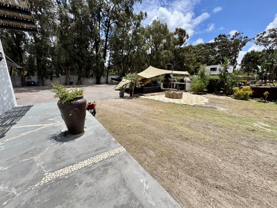 Commercial Property for Sale in Cape Farms Western Cape
